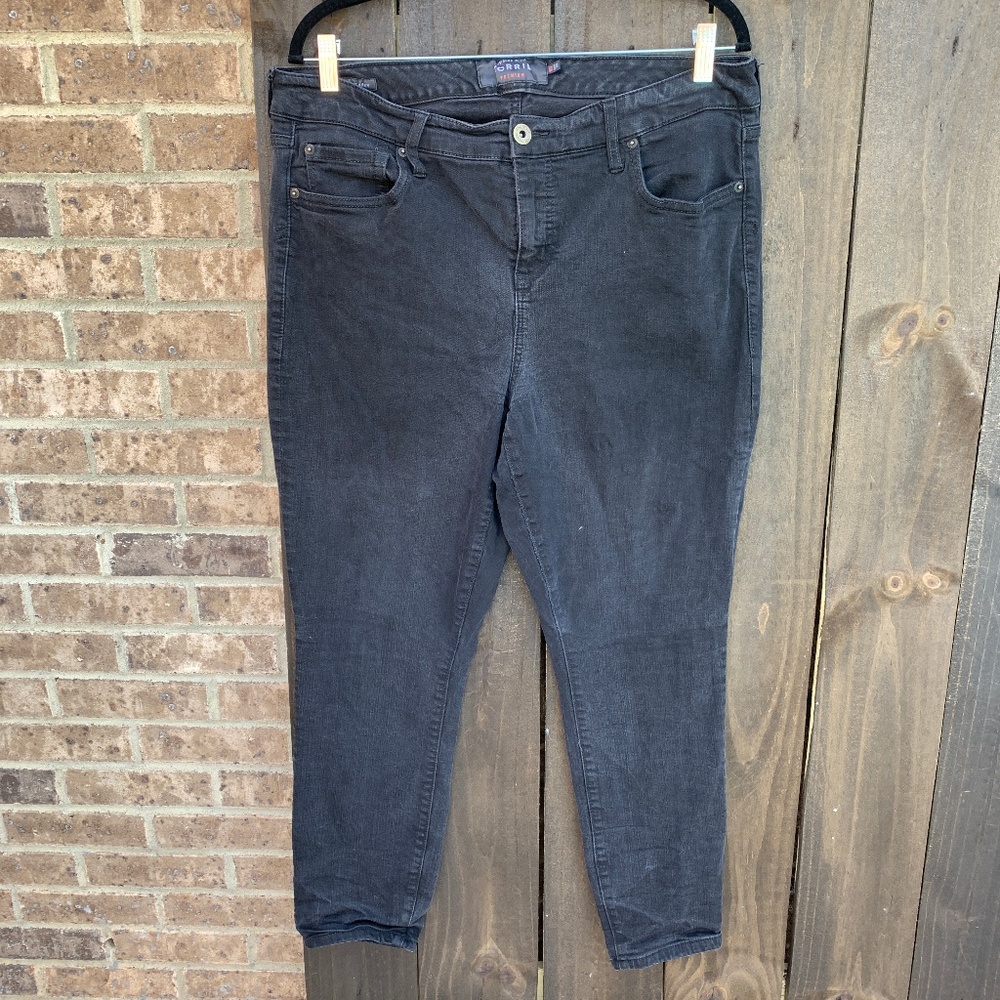 Torrid Black High-Rise Curvy Skinny Jeans 18 Tall